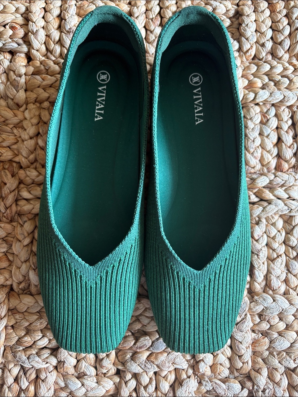 Vivaia Green Margot 2.0 Square Toe V-Cut Flats-size 39